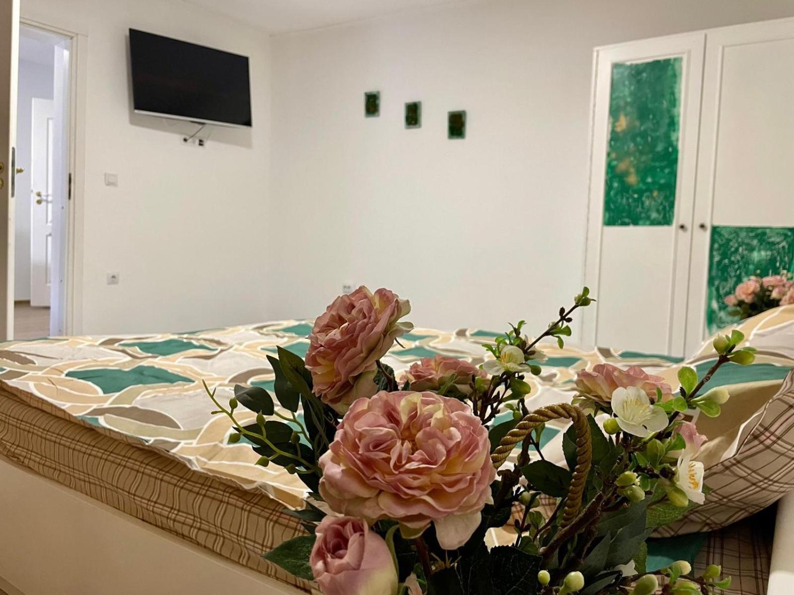Apartament House Sasca Apartman Nagyvárad Kültér fotó